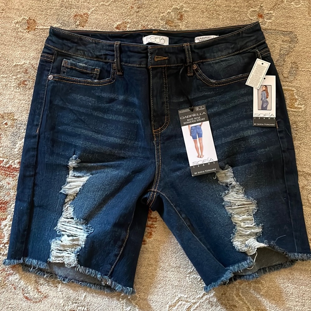 Sofia Vergara shorts new with tags, size 8, distressed dark denim